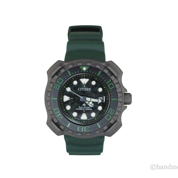 NWT Citizen Men's Watch Promaster Marine Diver Eco-Drive Titanium Green Strap - Picture 6 of 6
